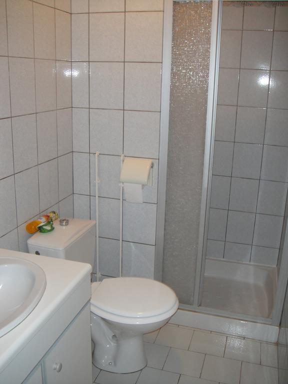 Chambres D'Hotes & Champagne Douard La Chapelle-Monthodon Dış mekan fotoğraf