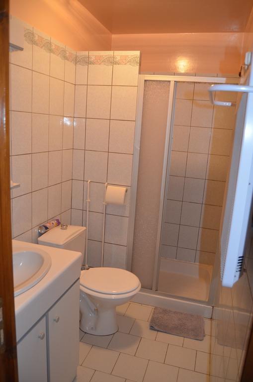 Chambres D'Hotes & Champagne Douard La Chapelle-Monthodon Dış mekan fotoğraf